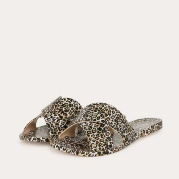 Criss Cross Leopard Jelly Sandals - Picture 4 of 7